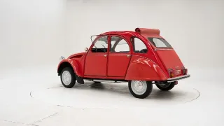 Foto 4 di 40: Citroen 2CV 6