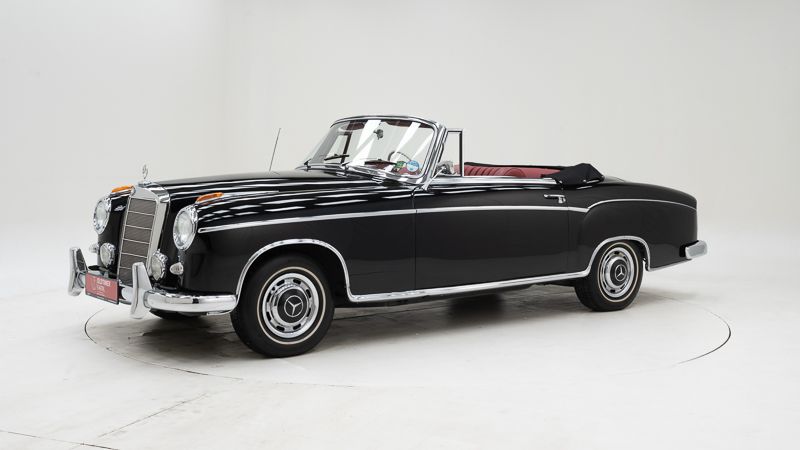Mercedes-Benz 220 SE