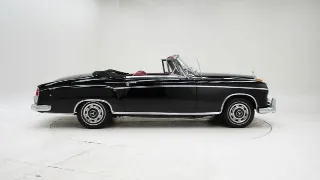 Foto 5 di 40: Mercedes-Benz 220 SE
