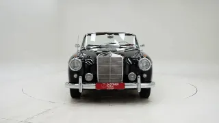 Foto 9 di 40: Mercedes-Benz 220 SE