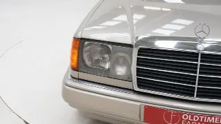 Foto 10 di 40: Mercedes-Benz 300 E