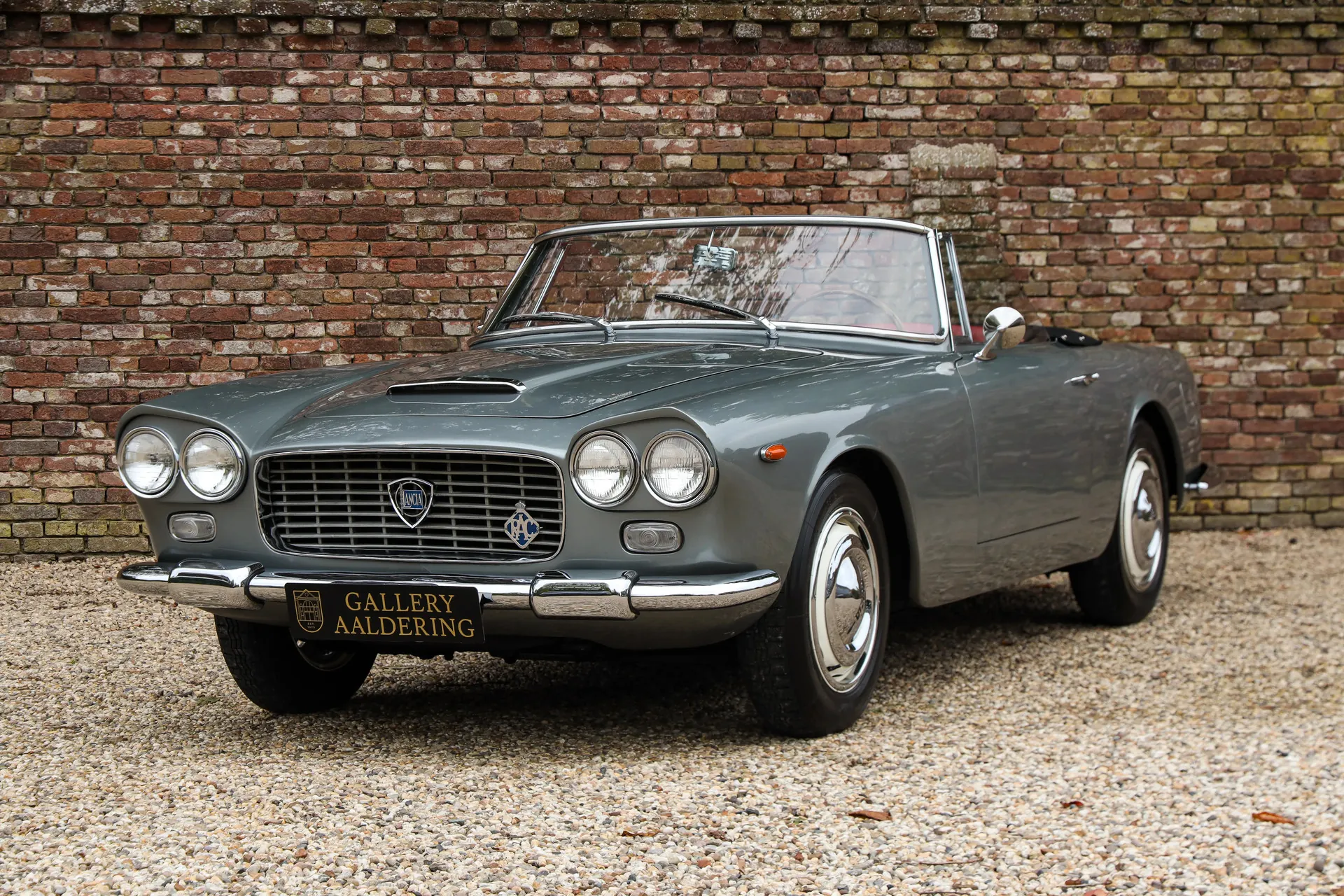Lancia Flaminia 2.5 Convertible “Masterpiece by Touring”