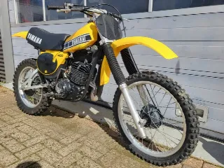 Foto 4 di 8: Yamaha YZ400 | 1978 | Route 66 Auctions