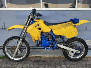 Foto 5 di 8: Suzuki RM80 | 1999 | Route 66 Auctions
