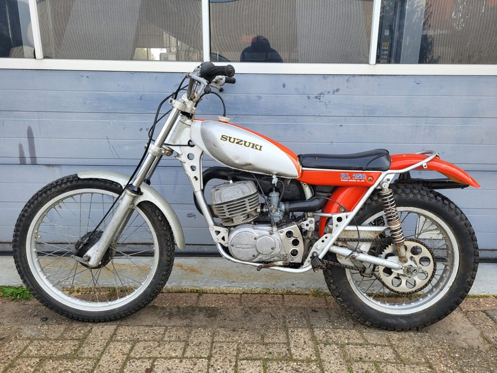 Suzuki RL250 | 1974 | Route 66 Auctions