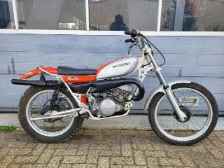 Foto 4 di 8: Suzuki RL250 | 1974 | Route 66 Auctions