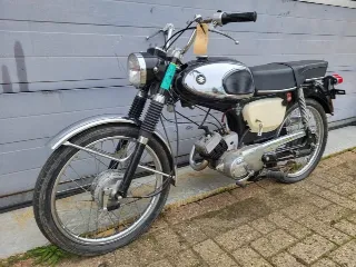 Foto 4 di 8: Suzuki M12 | 1968 | Route 66 Auctions