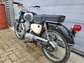 Foto 6 di 8: Suzuki M12 | 1968 | Route 66 Auctions