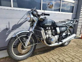 Foto 3 di 8: Suzuki GT750 | 1975 | Route 66 Auctions