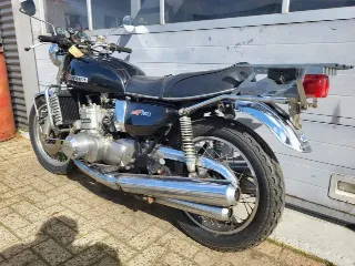 Foto 5 di 8: Suzuki GT750 | 1975 | Route 66 Auctions