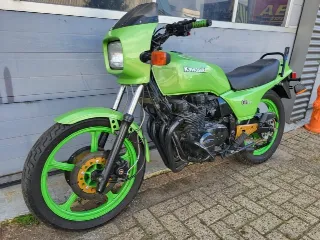 Foto 3 di 8: Kawasaki GPz550 | 1982 | Route 66 Auctions