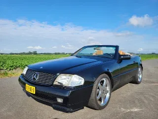 Foto 3 di 8: Mercedes-Benz 500 SL | 1991 | Route 66 Auctions