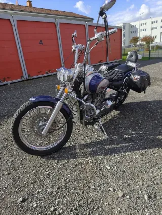 Foto 3 di 7: Yamaha XVS 650 Drag Star | 1997 | Route 66 Auctions