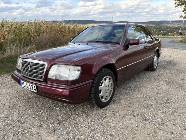 Mercedes-Benz E 200 Coupé | 1996 | Route 66 Auctions