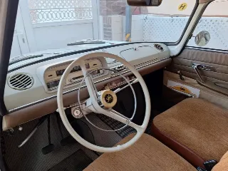 Foto 2 di 8: Peugeot 404 | 1964 | Route 66 Auctions