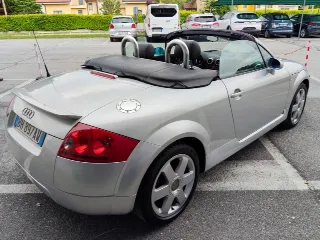 Foto 7 di 22: Audi TT Roadster