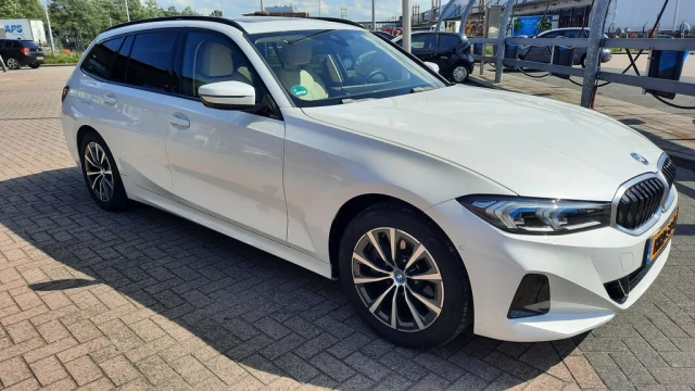 BMW 330e Touring | 2024 | Route 66 Auctions
