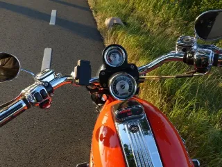 Foto 2 di 8: Harley-Davidson Screamin' Eagle V-Rod | 2005 | Route 66 Auctions