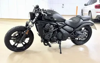 Foto 5 di 8: Kawasaki Vulcan S | 2020 | Route 66 Auctions