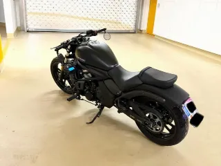 Foto 7 di 8: Kawasaki Vulcan S | 2020 | Route 66 Auctions
