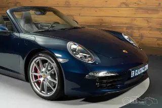 Foto 5 di 10: Porsche 911 Carrera S