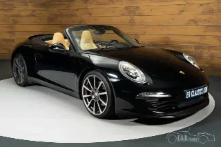 Foto 4 di 10: Porsche 911