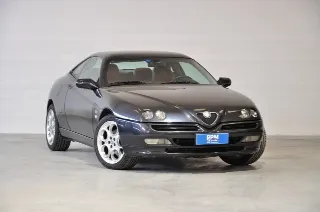 Foto 1 di 28: Alfa Romeo GTV 2.0i 16V T.S. cat Limited Edition ASI CRS