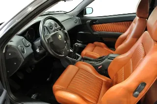 Foto 25 di 28: Alfa Romeo GTV 2.0i 16V T.S. cat Limited Edition ASI CRS