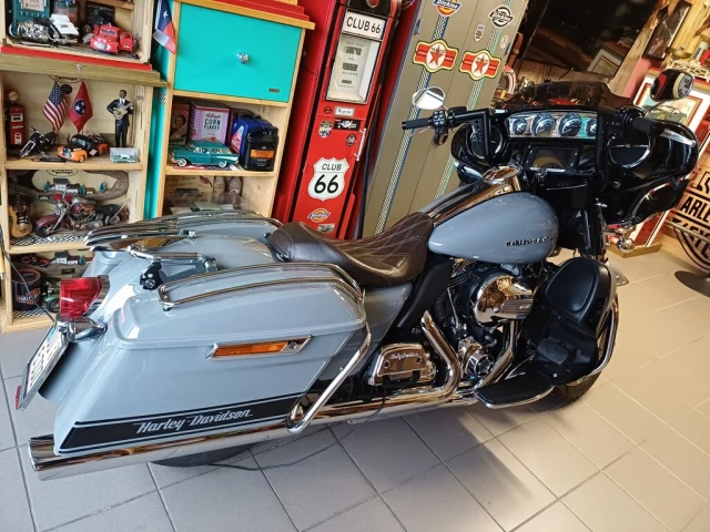 Harley-Davidson FLHTK Ultra Limited | 2014 | Route 66 Auctions