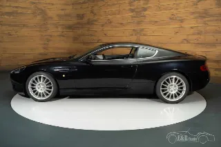 Foto 10 di 10: Aston Martin DB9