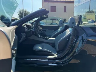 Foto 5 di 25: MERCEDES-BENZ SL 43 AMG