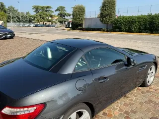 Foto 21 di 24: MERCEDES-BENZ SLK 200