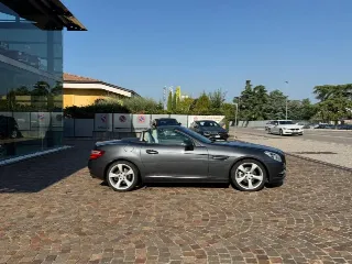 Foto 3 di 24: MERCEDES-BENZ SLK 200