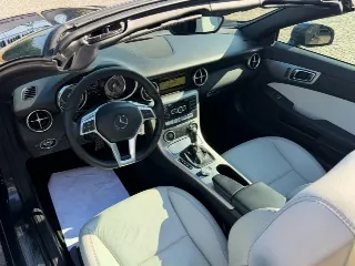 Foto 8 di 24: MERCEDES-BENZ SLK 200