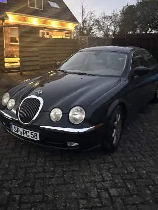 Foto 4 di 8: Jaguar S-Type 4.0 V8 | 2000 | Route 66 Auctions