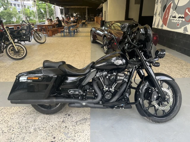 Harley-Davidson Street Glide Special | 2021 | Route 66 Auctions