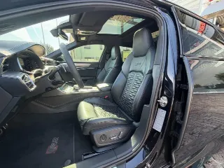 Foto 11 di 29: AUDI RS6