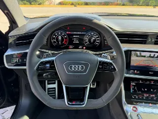 Foto 12 di 29: AUDI RS6