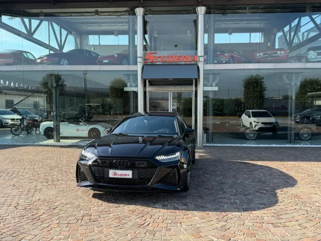 AUDI RS6