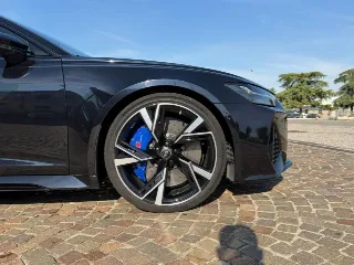 Foto 5 di 29: AUDI RS6