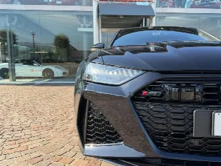 Foto 6 di 29: AUDI RS6