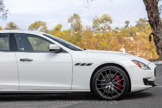 Foto 10 di 24: 2015 Maserati Quattroporte