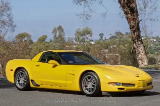 Foto 20 di 24: 2001 Chevrolet Corvette