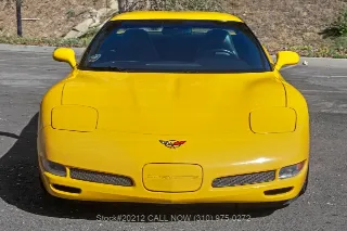 Foto 2 di 24: 2001 Chevrolet Corvette