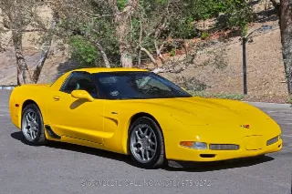 Foto 5 di 24: 2001 Chevrolet Corvette
