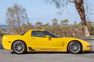 Foto 6 di 24: 2001 Chevrolet Corvette