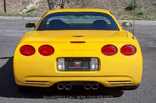 Foto 8 di 24: 2001 Chevrolet Corvette