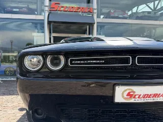Foto 18 di 21: DODGE Challenger