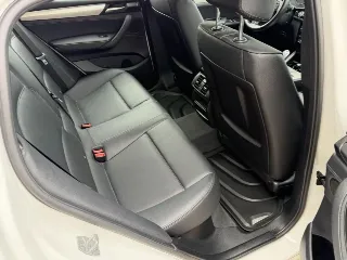 Foto 27 di 28: BMW X4