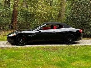 Foto 7 di 8: Maserati GranCabrio | 2010 | Route 66 Auctions